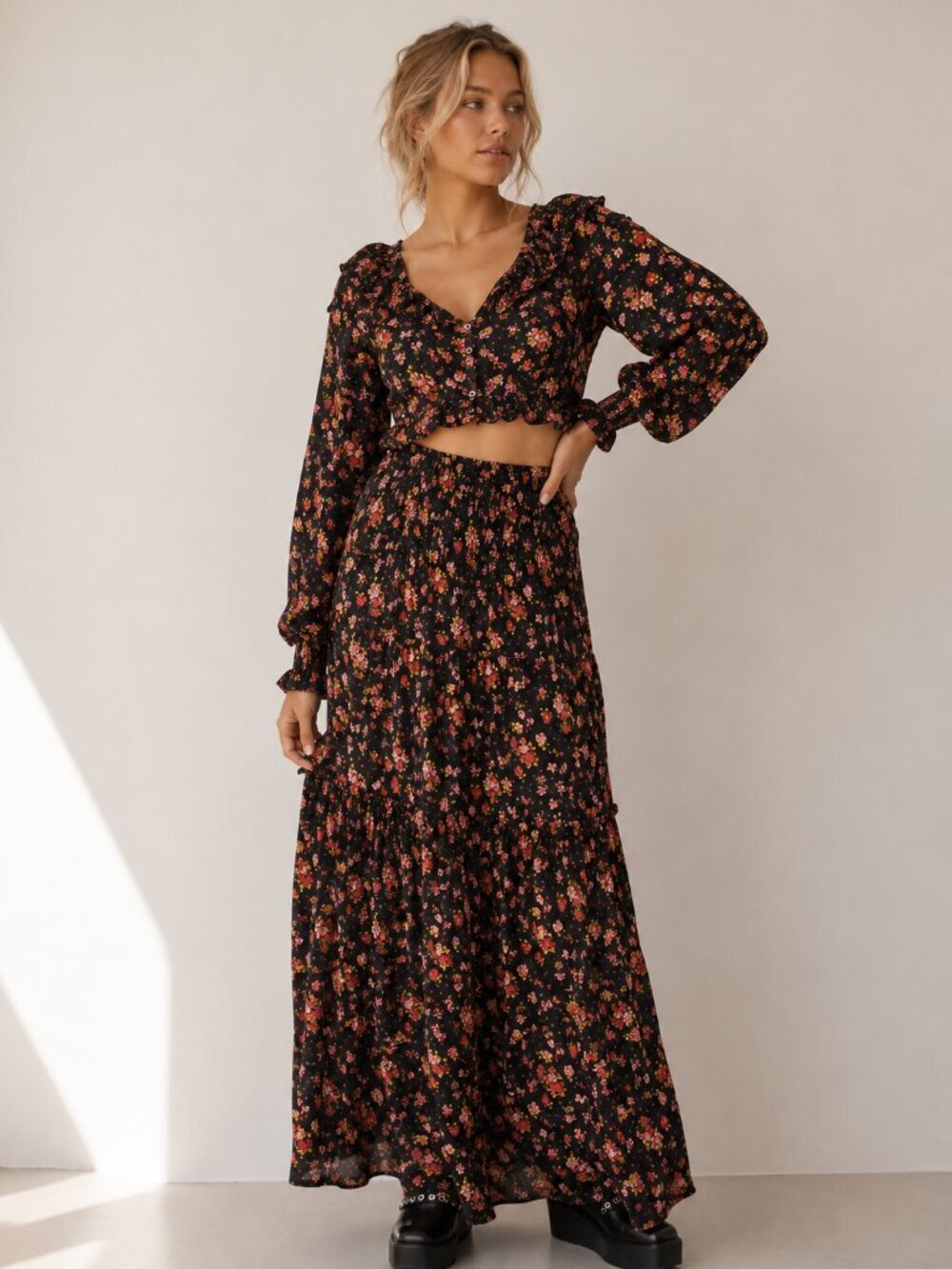 Free People Black Secret Garden Floral Maxi Skirt and top Set XS 8549